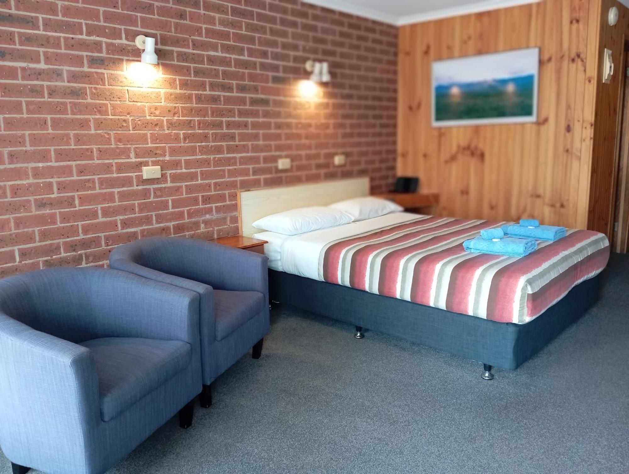 Orbost Country Road Motor Inn Exteriör bild