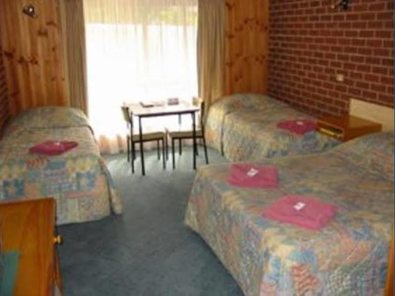 Orbost Country Road Motor Inn Exteriör bild